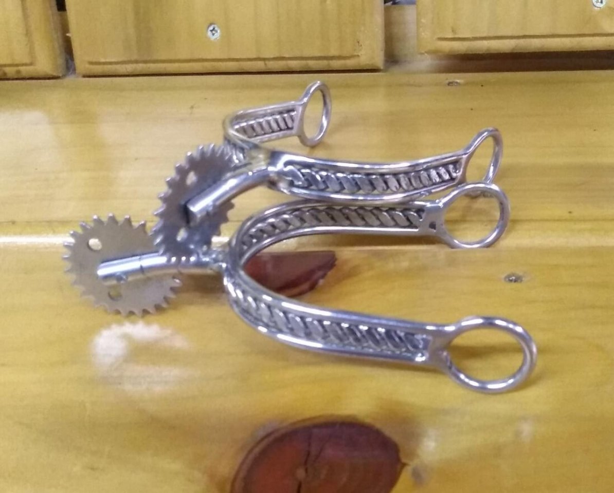 Espora Inox Torcida I