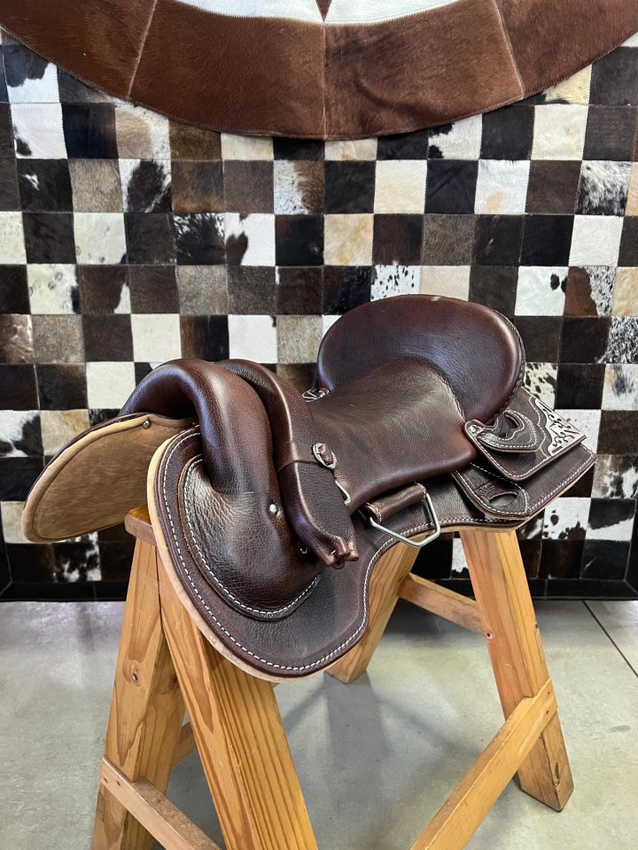 Sela Freio de Ouro c/ Cantoneira Exportação 