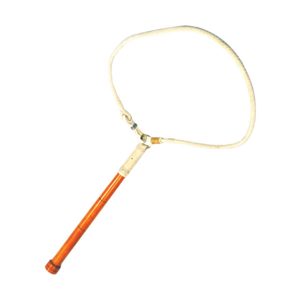 Relho Soitera Cabo de Madeira Verniz Com Argola